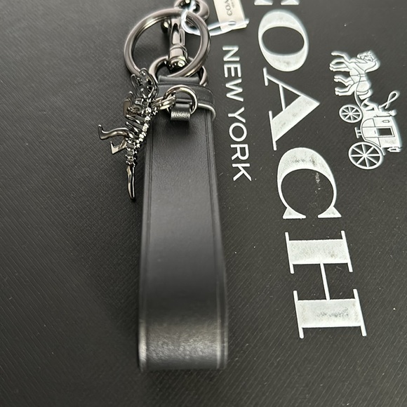 NWT Coach Black Leather Rexy Charm Loop Bag Charm keychain FOB Dinosaur - Picture 7 of 7